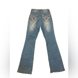 Embroidered women’s bootcut jeans white stitching flare denim pants
